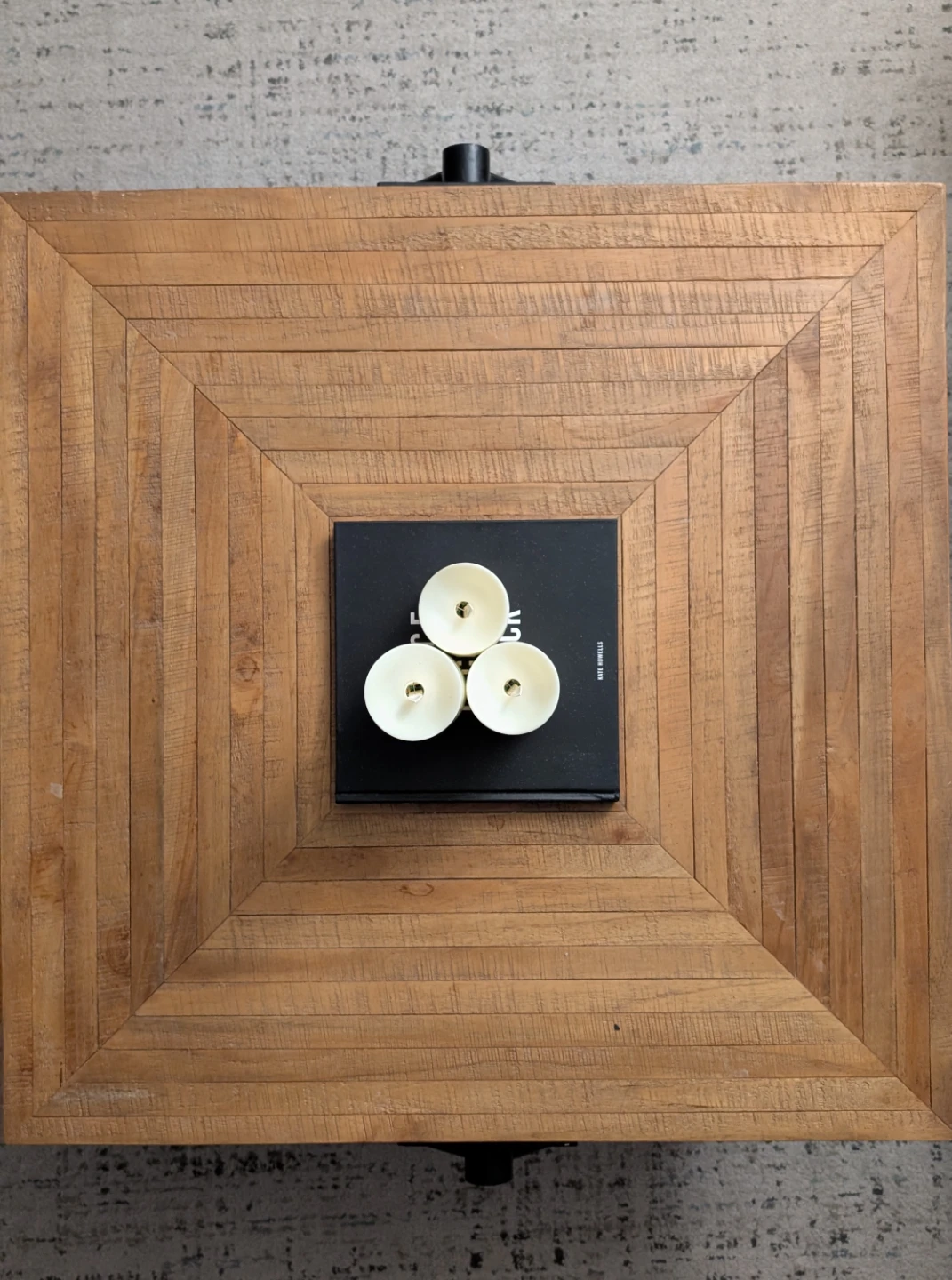 Structube coffee table/ center table - photo 3