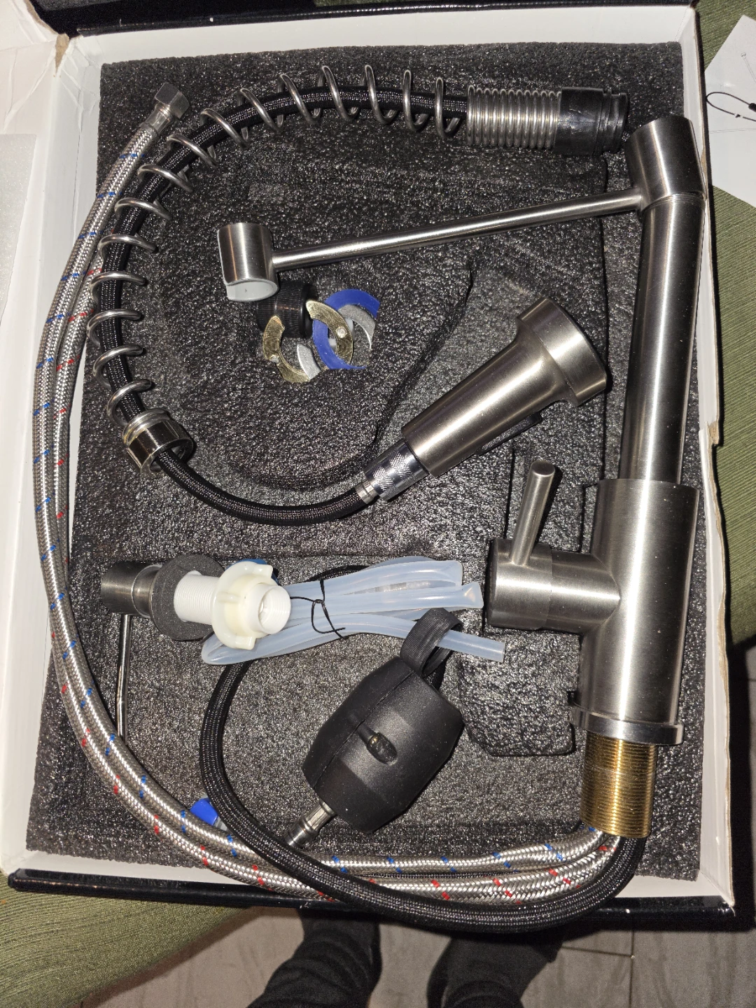 Kitchen Faucet with Pull-Down Sprayer