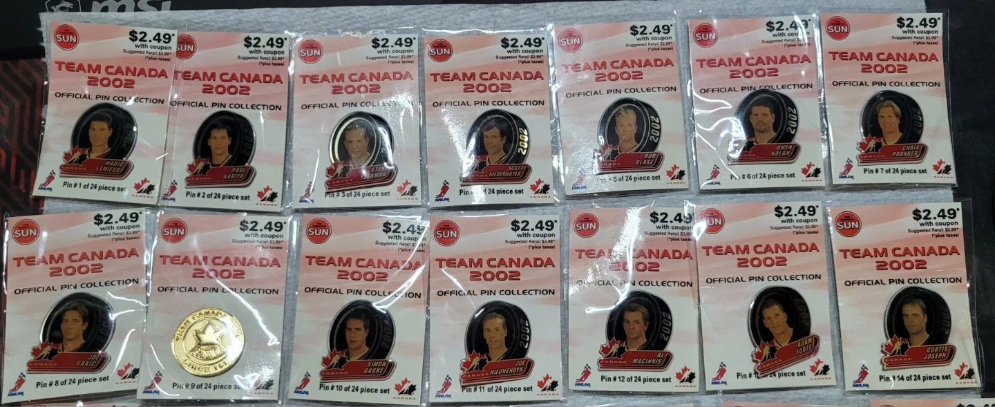 Team Canada 2002 Official Pin Collection - Various Players - photo 2
