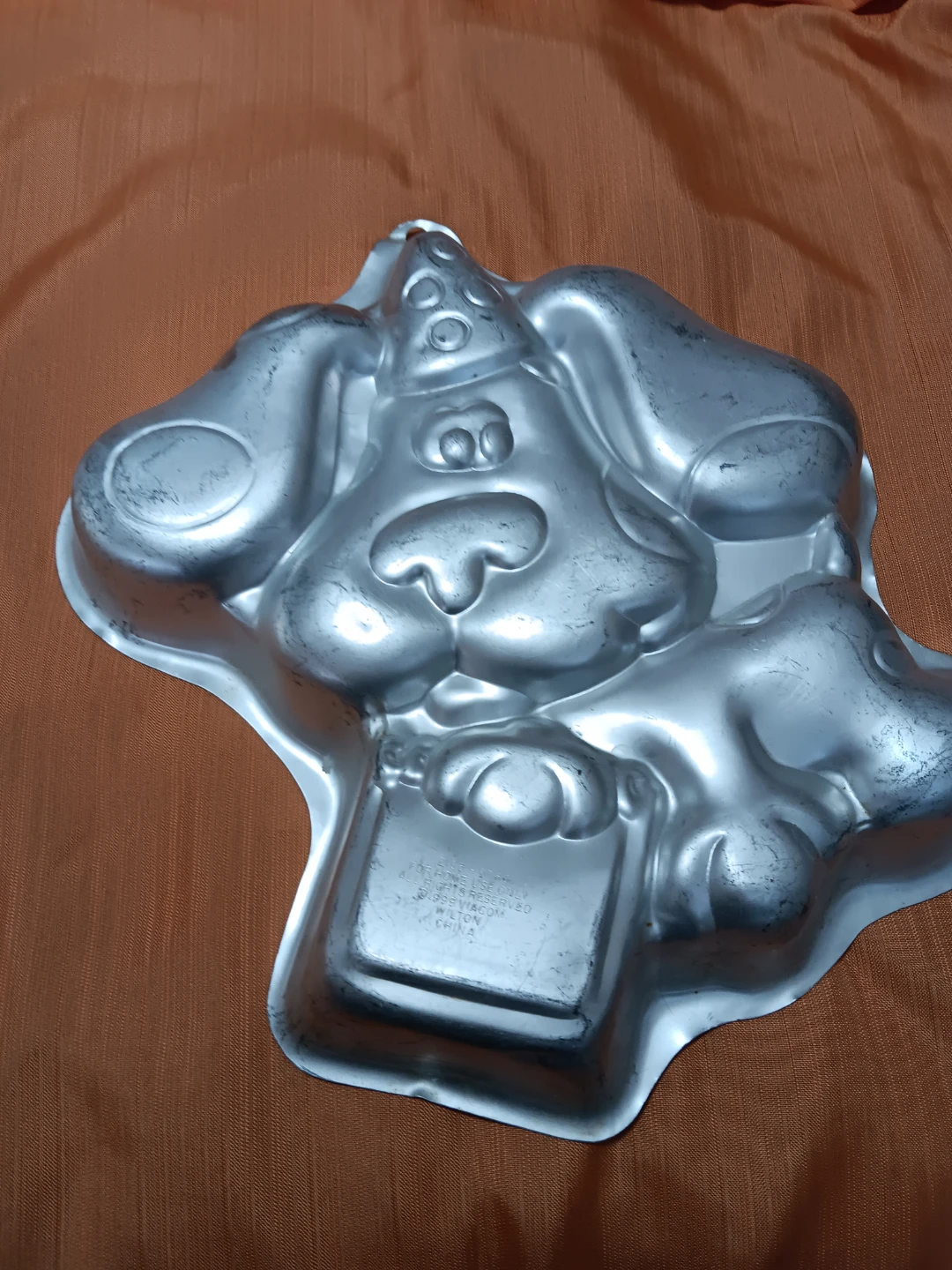 Character cake pans - photo 2