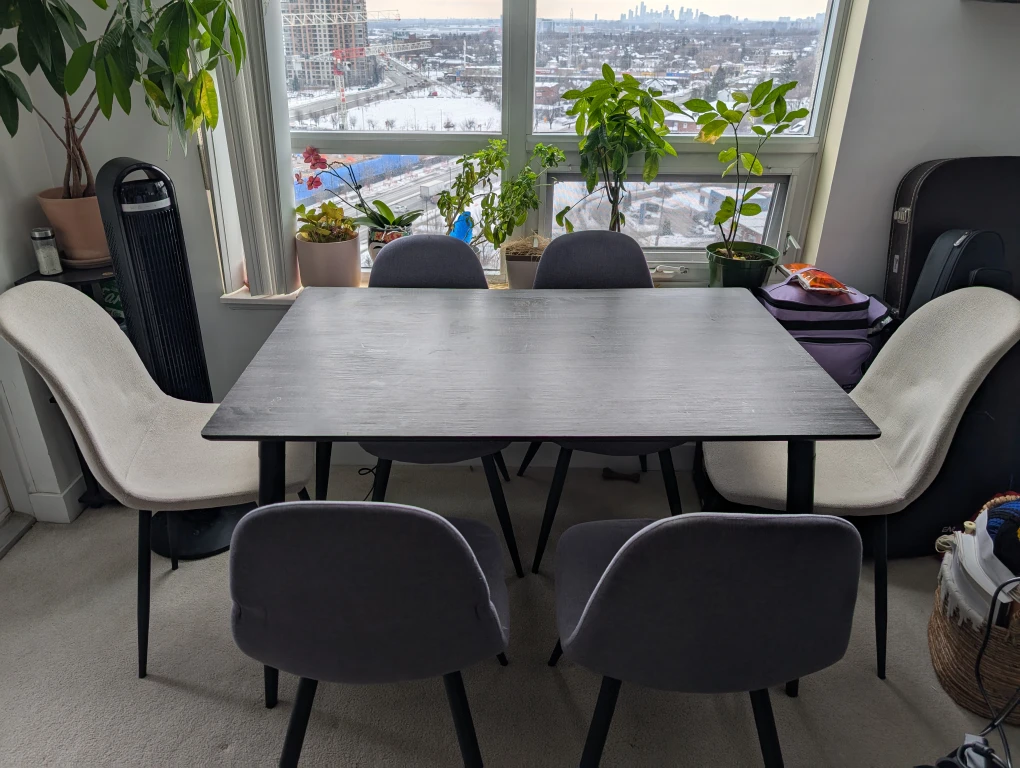 Dining Table & Chairs