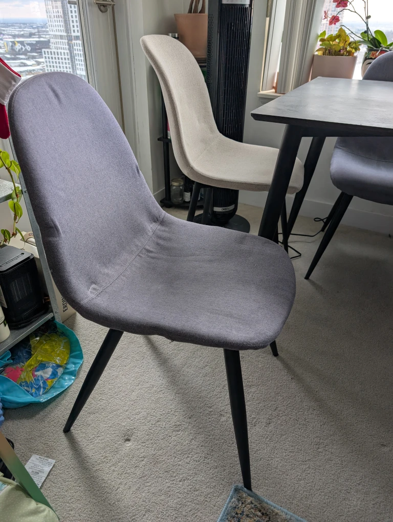 Dining Table & Chairs - photo 3