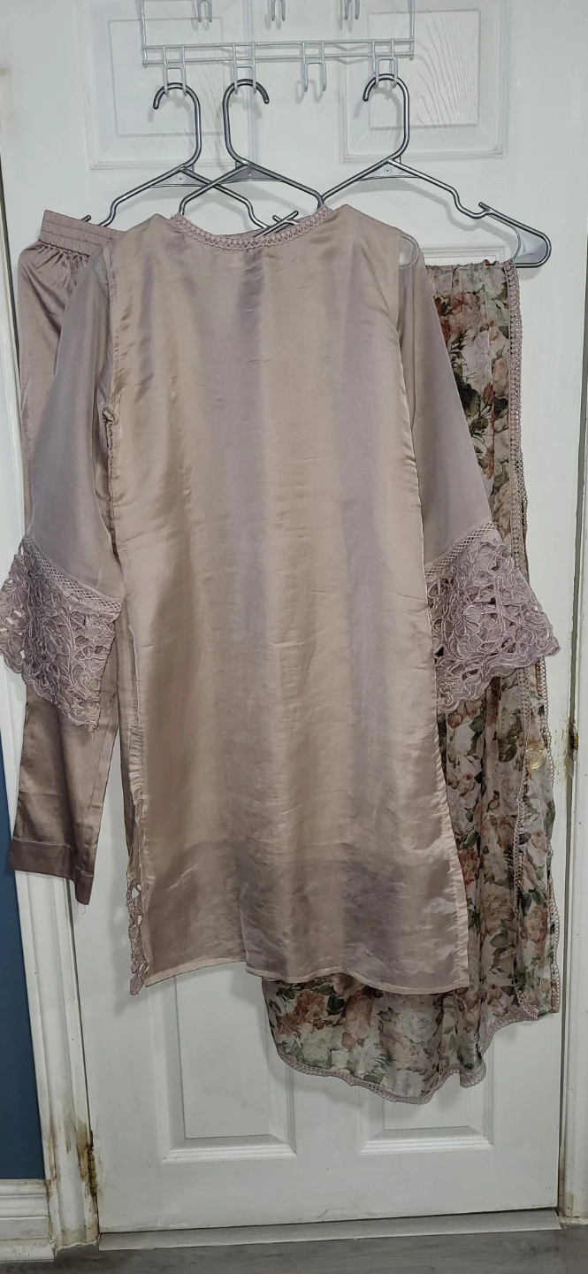 New Pakistani/Indian 3-Piece suit - photo 2