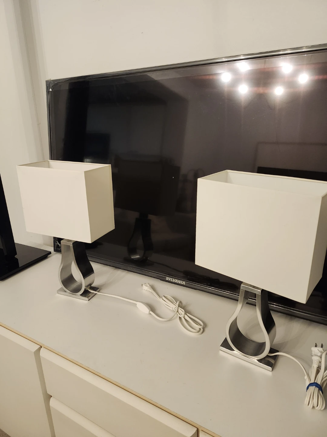 Set of 2 Modern Table Lamps - photo 5