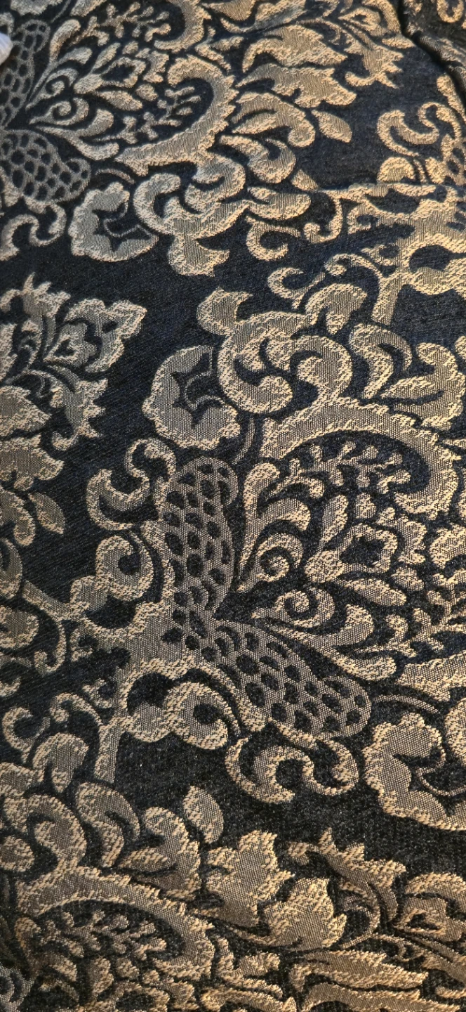 Black & Gold Damask Sofa - photo 3