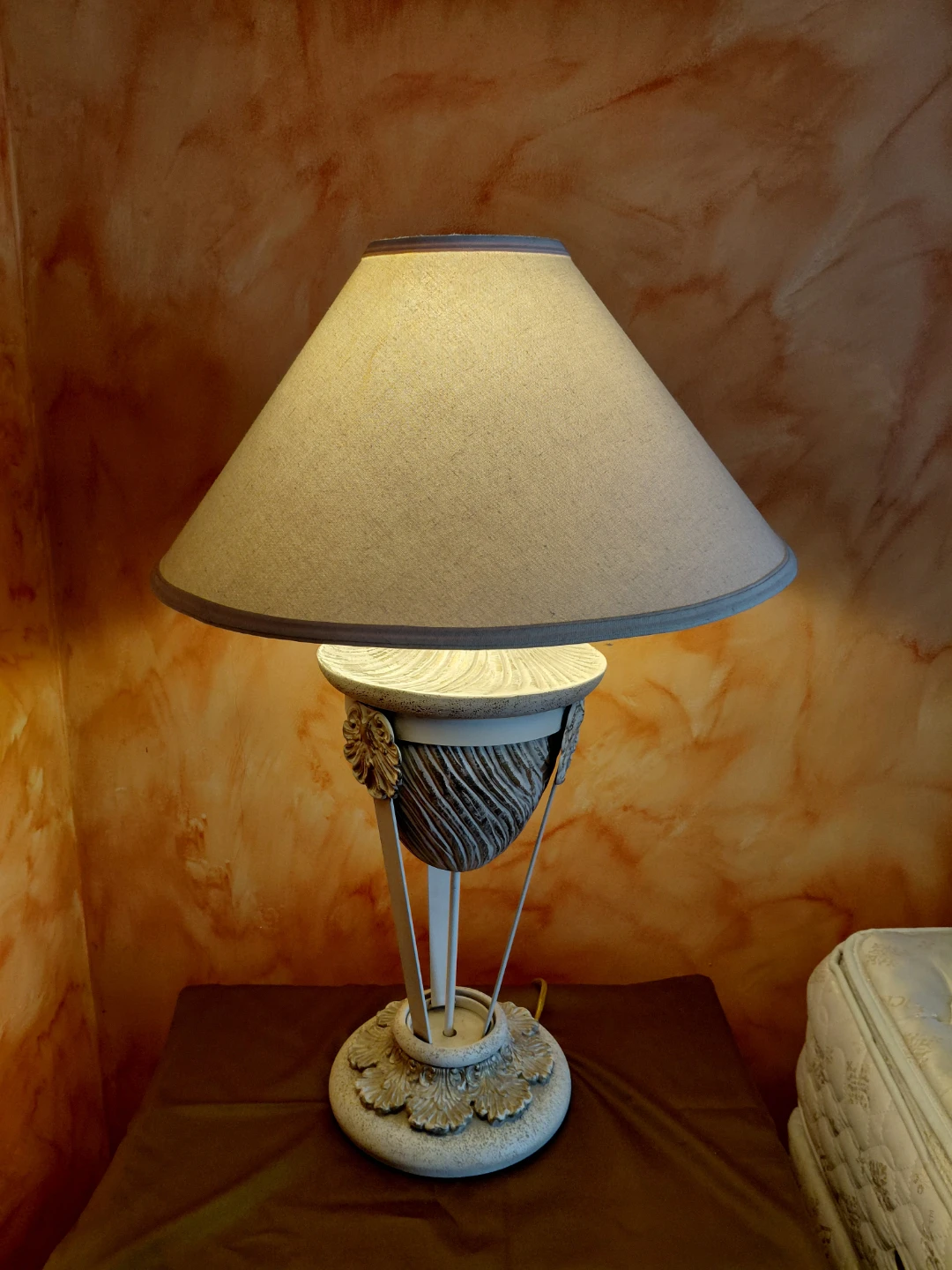 Decorative Table Lamp - White/Cream - photo 5
