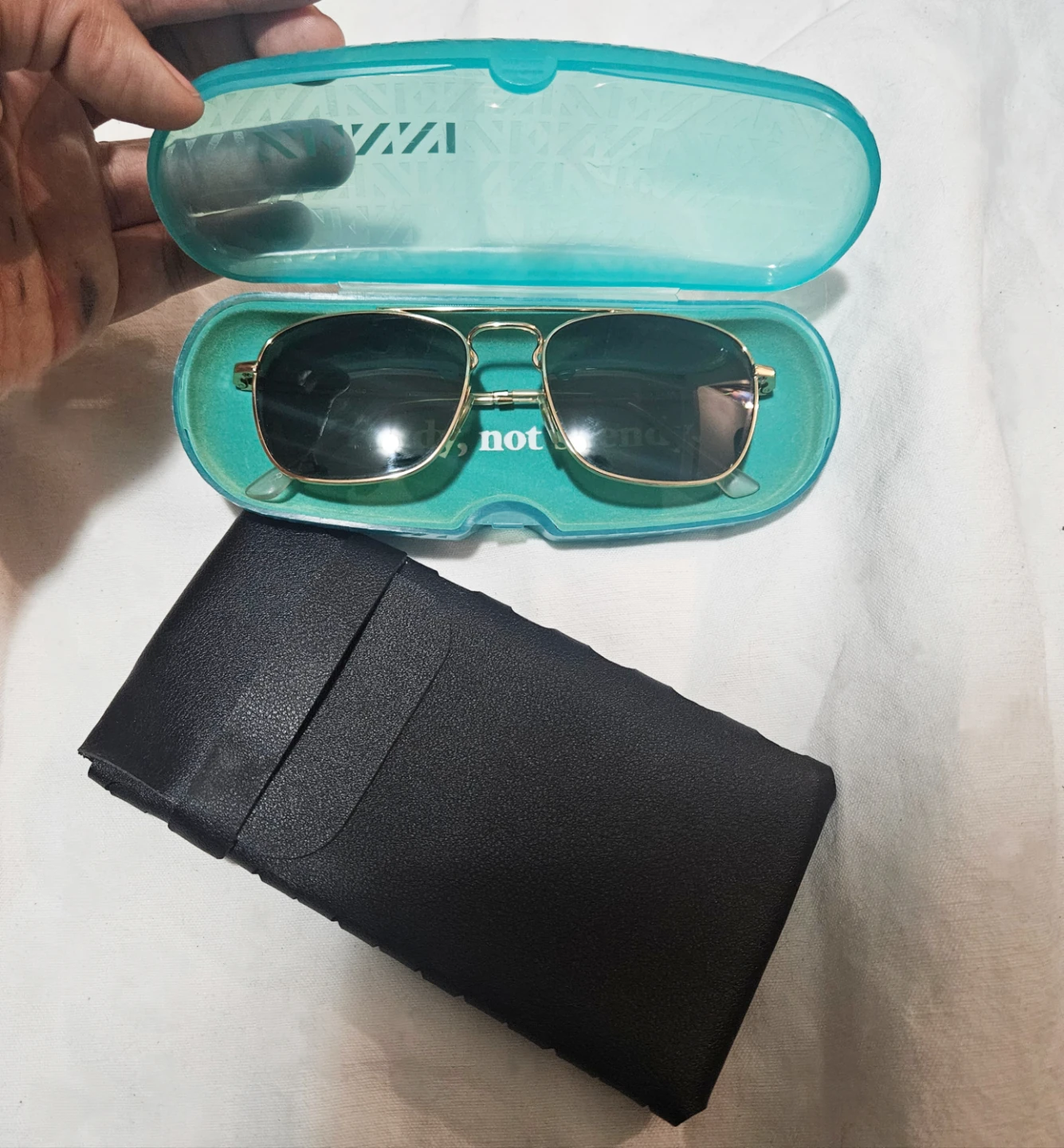 Olive Green Aviator Sunglasses w/ 2 cases - photo 2