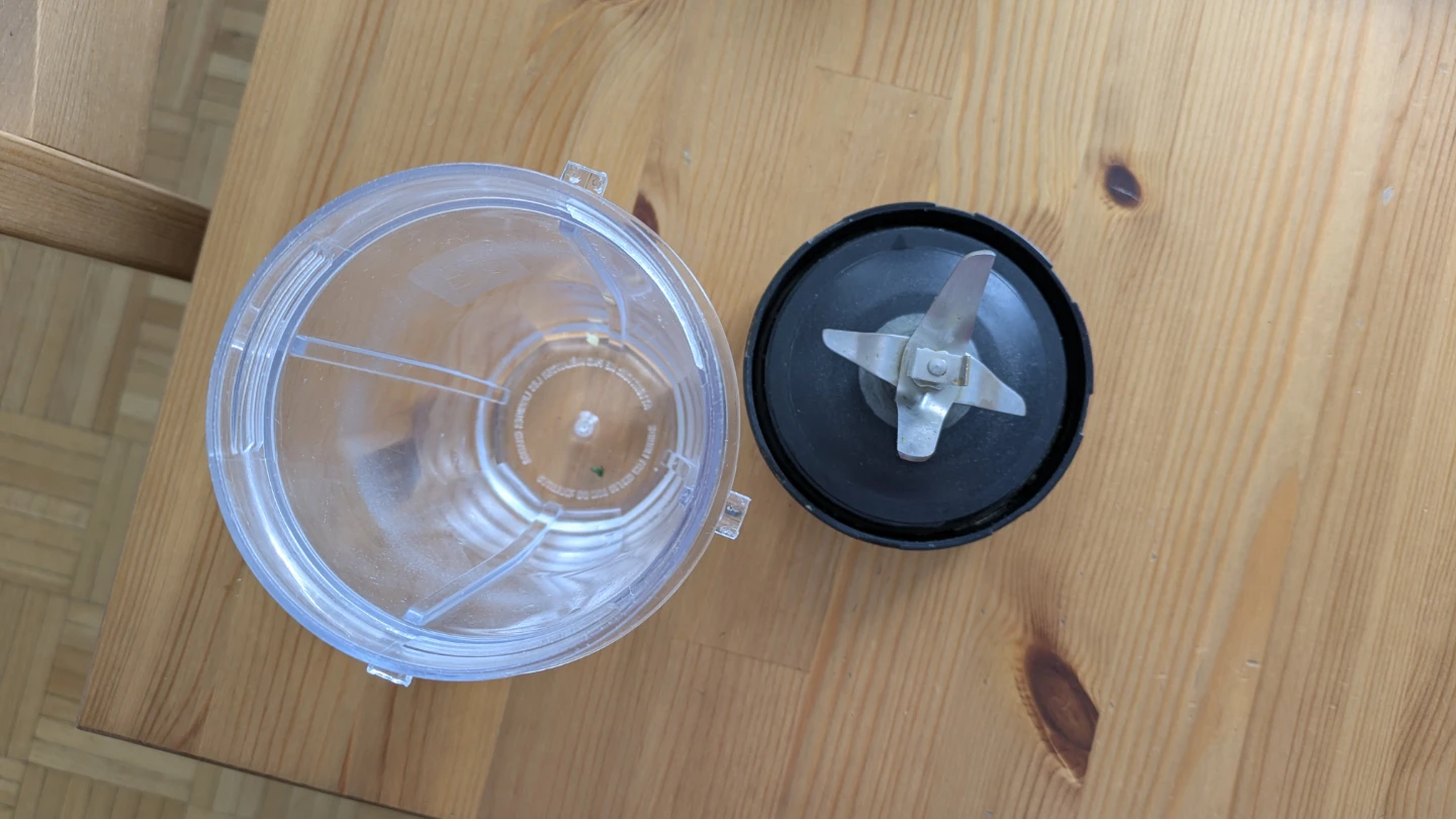 Nutri Ninja Blender Cups with Lids and extractor Blade - photo 2