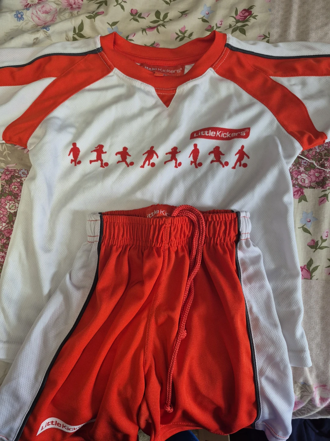 Little Kickers Soccer Set - White/Red Shirt & Shorts