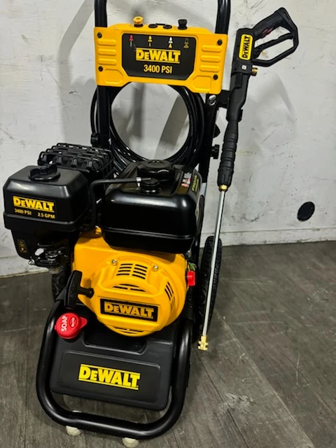 DEWALT 3400 PSI Gas Pressure Washer - photo 4