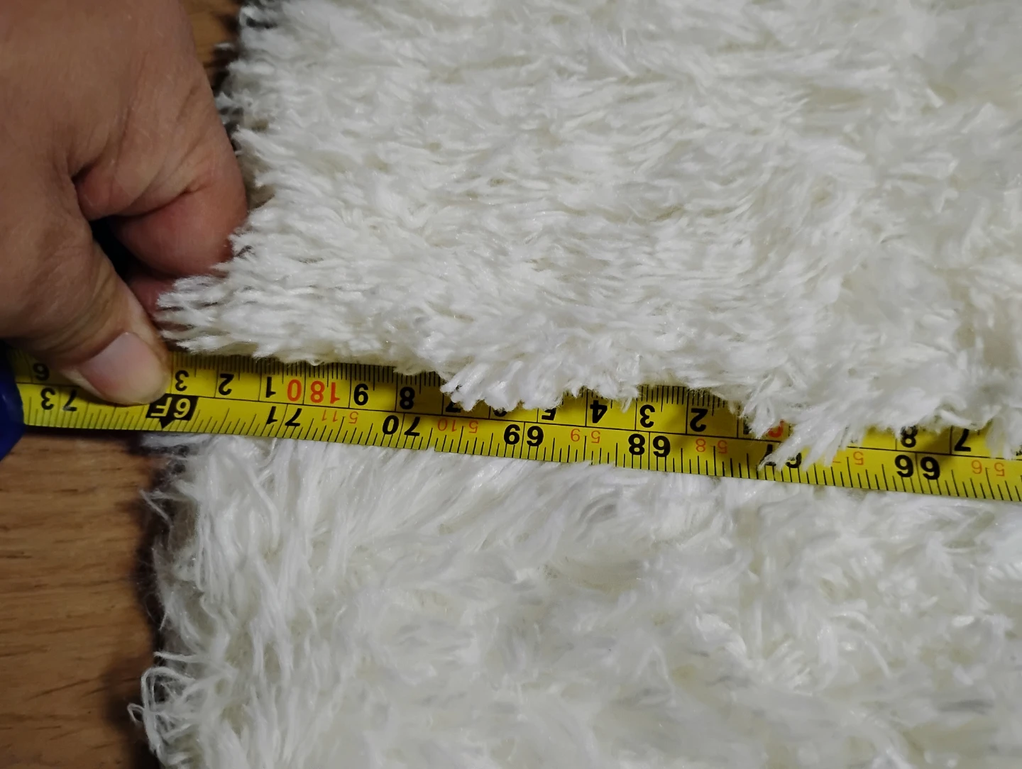 White Round Shaggy Area Rug - photo 4