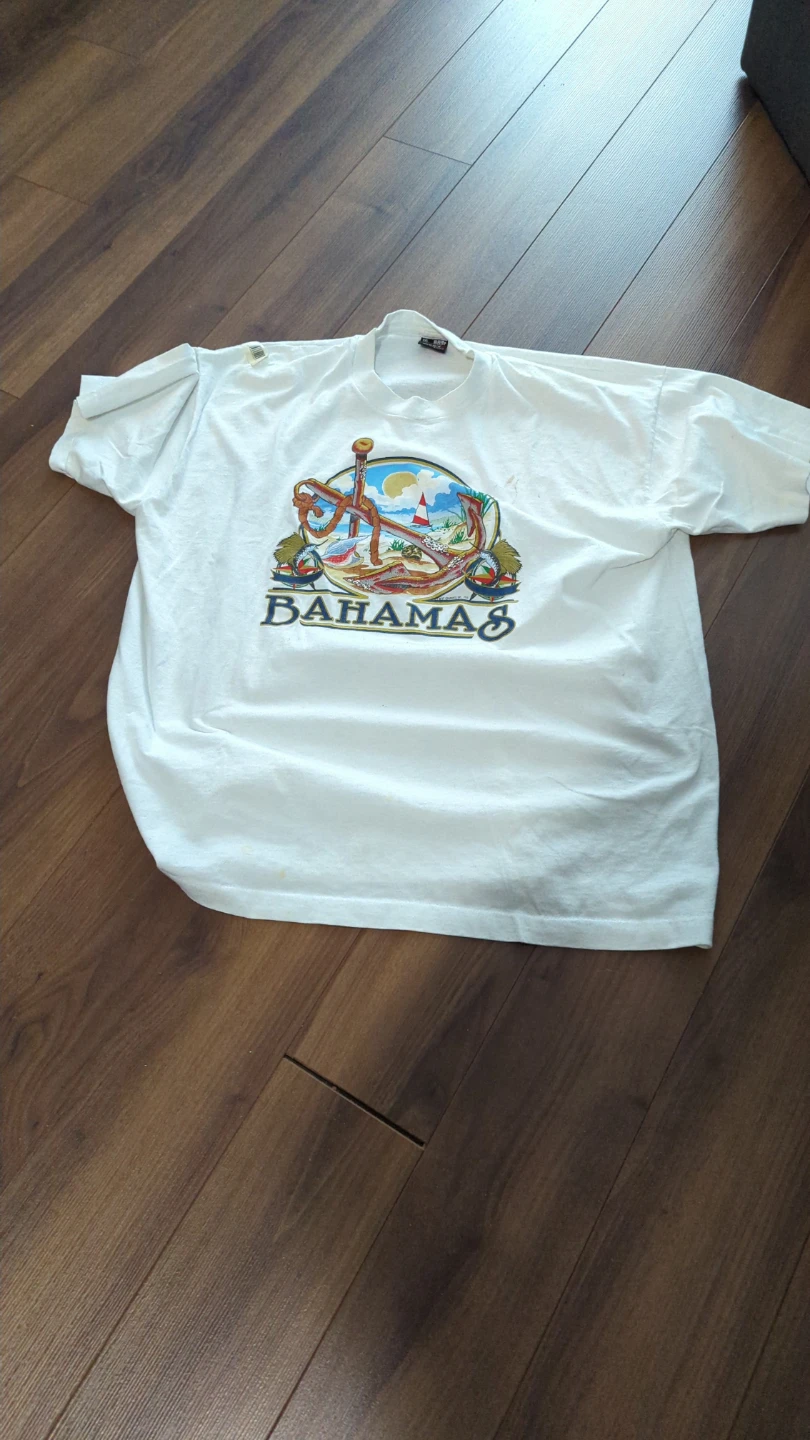 White Bahamas Graphic T-Shirt 2XL