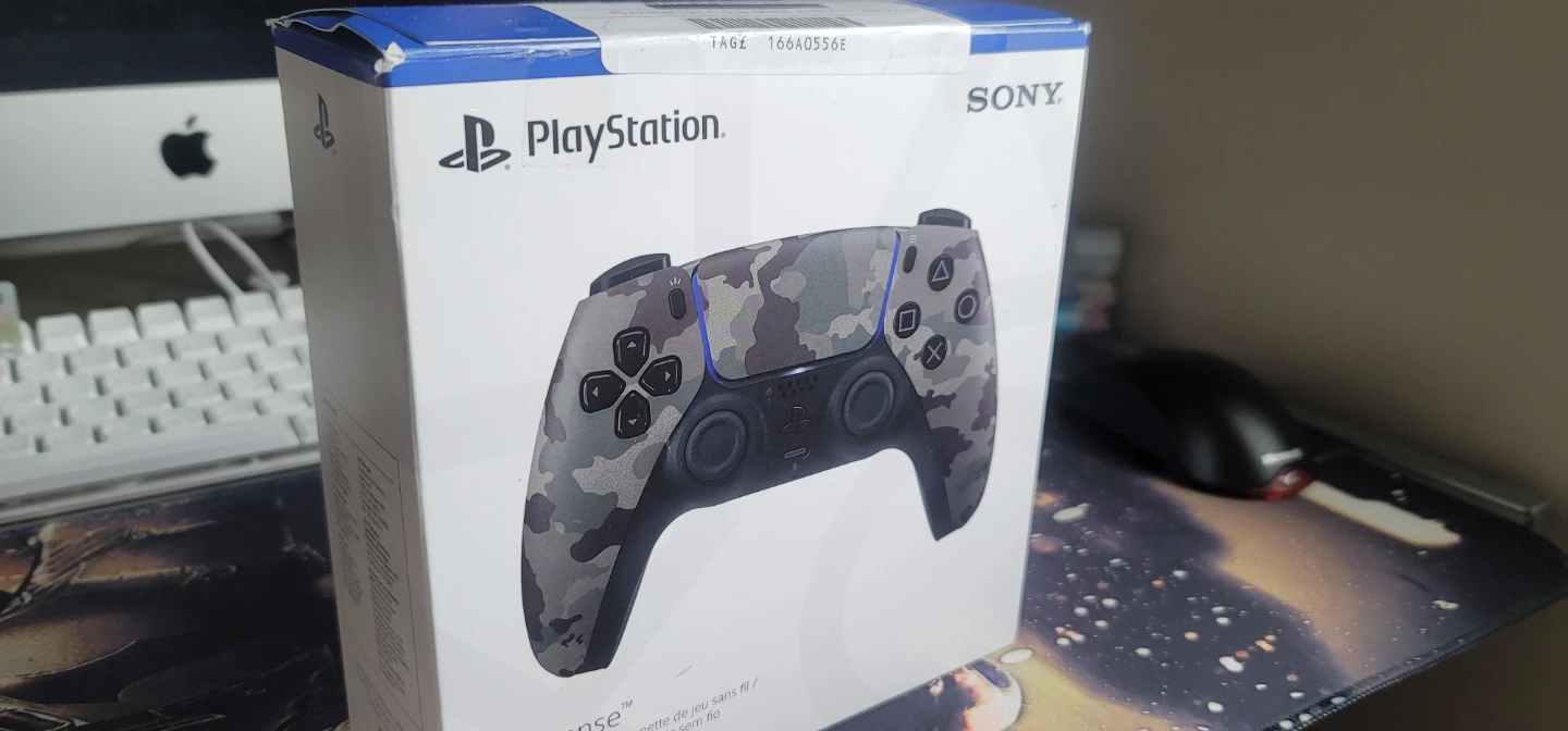 PS5 DualSense Wireless Controller - Gray Camouflage