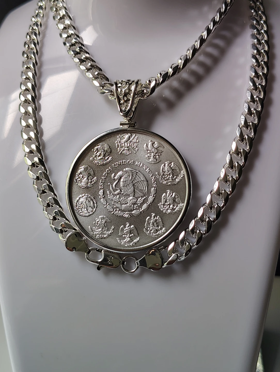 Silver Mexican Libertad Coin Pendant Necklace - photo 4
