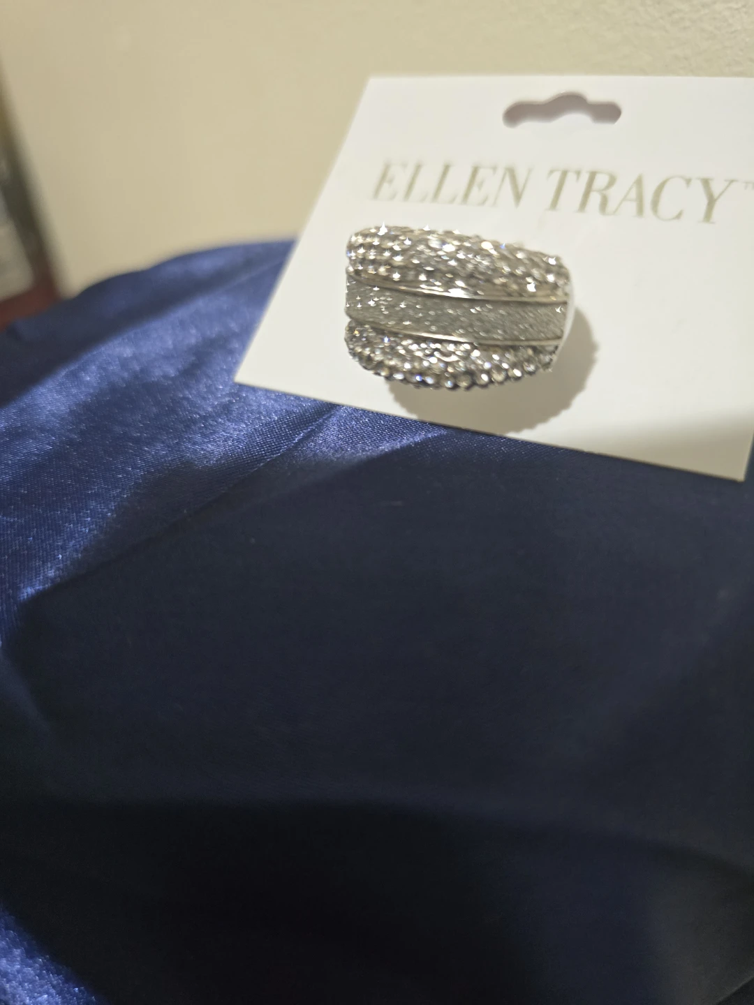 Ellen Tracy Silver Tone Embellished Ring - photo 5