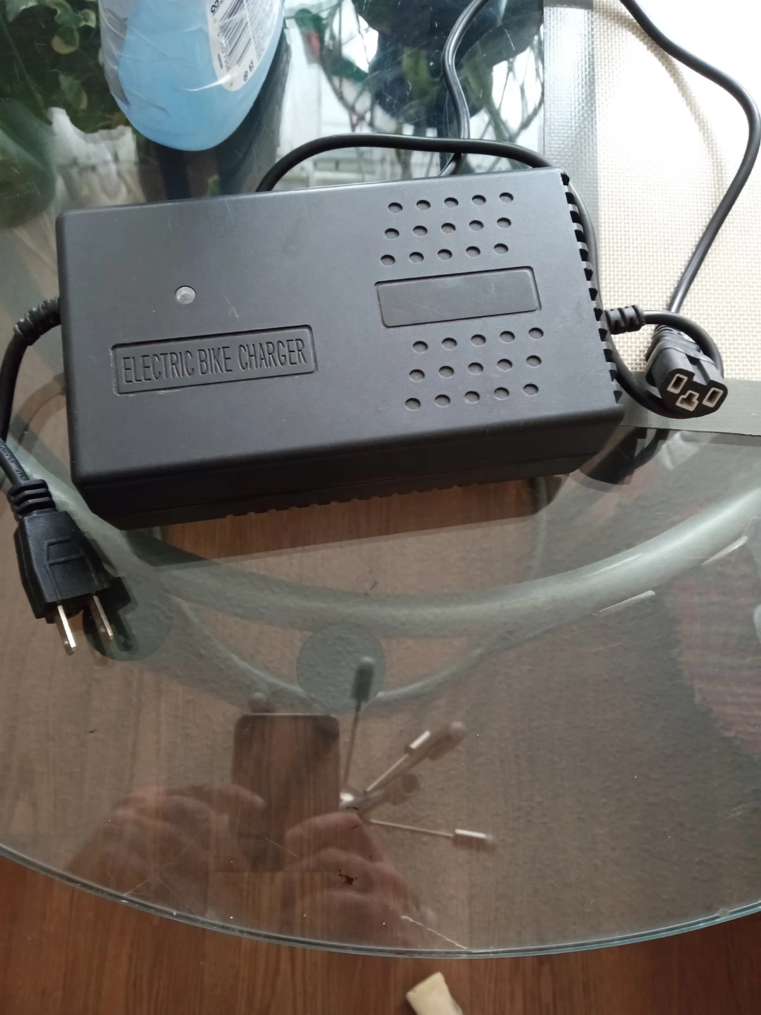Electric Bike Charger - photo 3