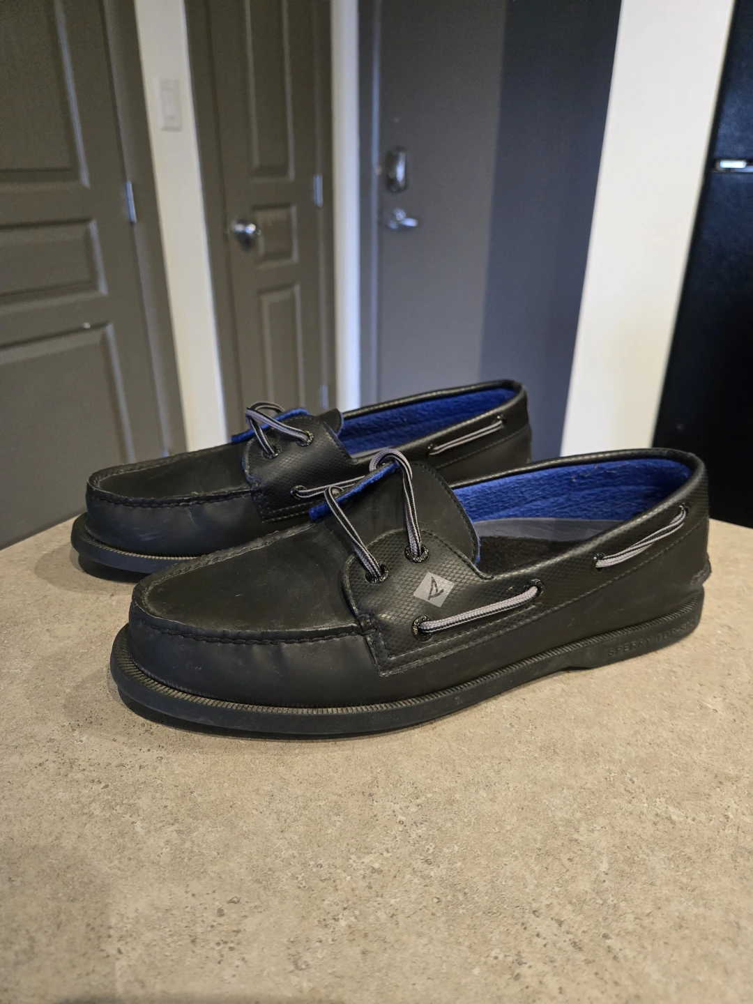 Black leather shoe collection - photo 4
