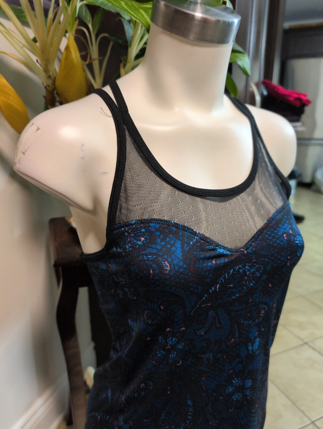 Joe Fresh Active Women's Athletic Tank Top - Size S/P - photo 2