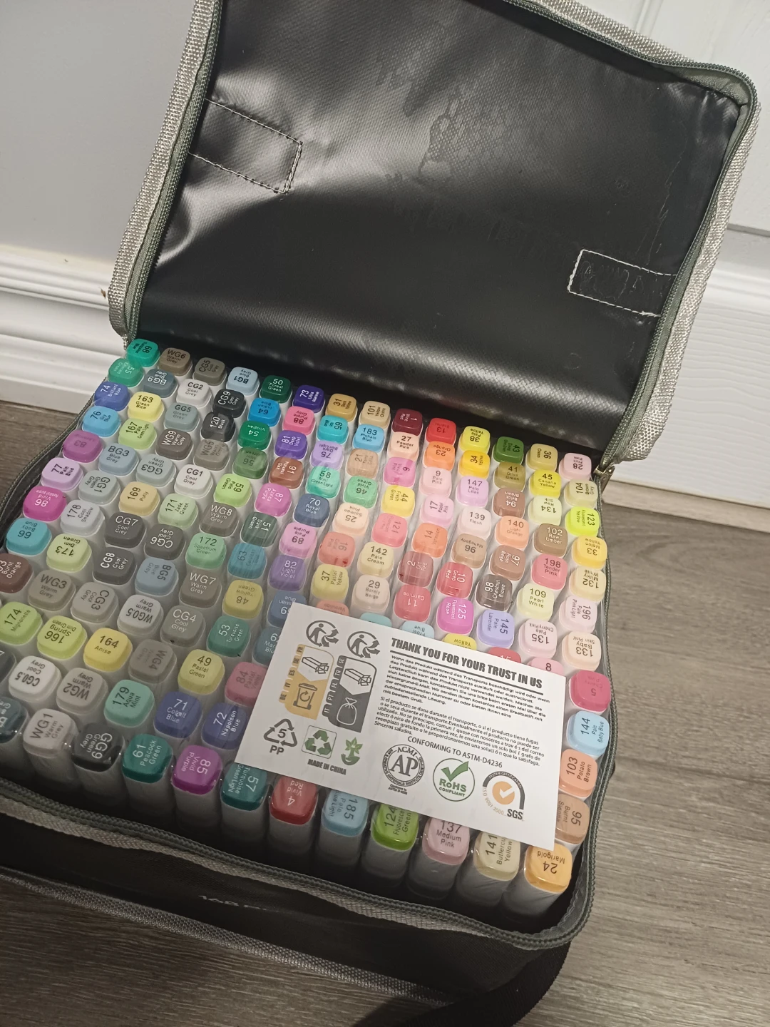 168 Piece Marker Set with Carrying Case - photo 2
