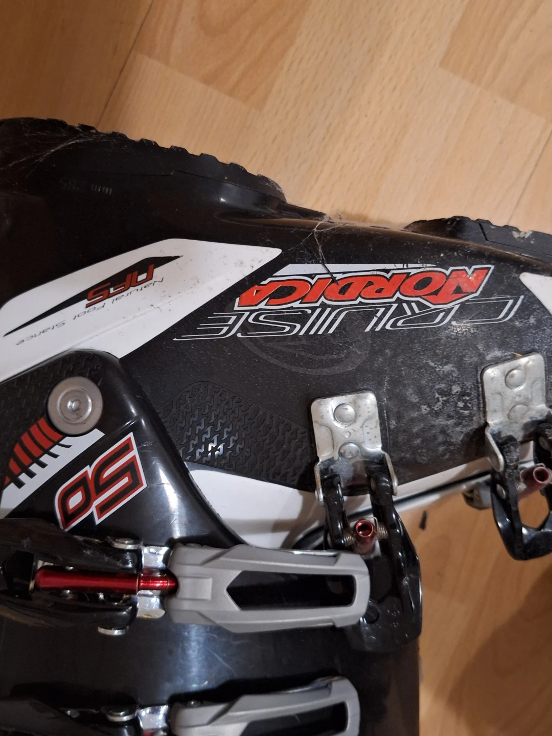 MUST GO! Nordica Ski Boots - photo 2
