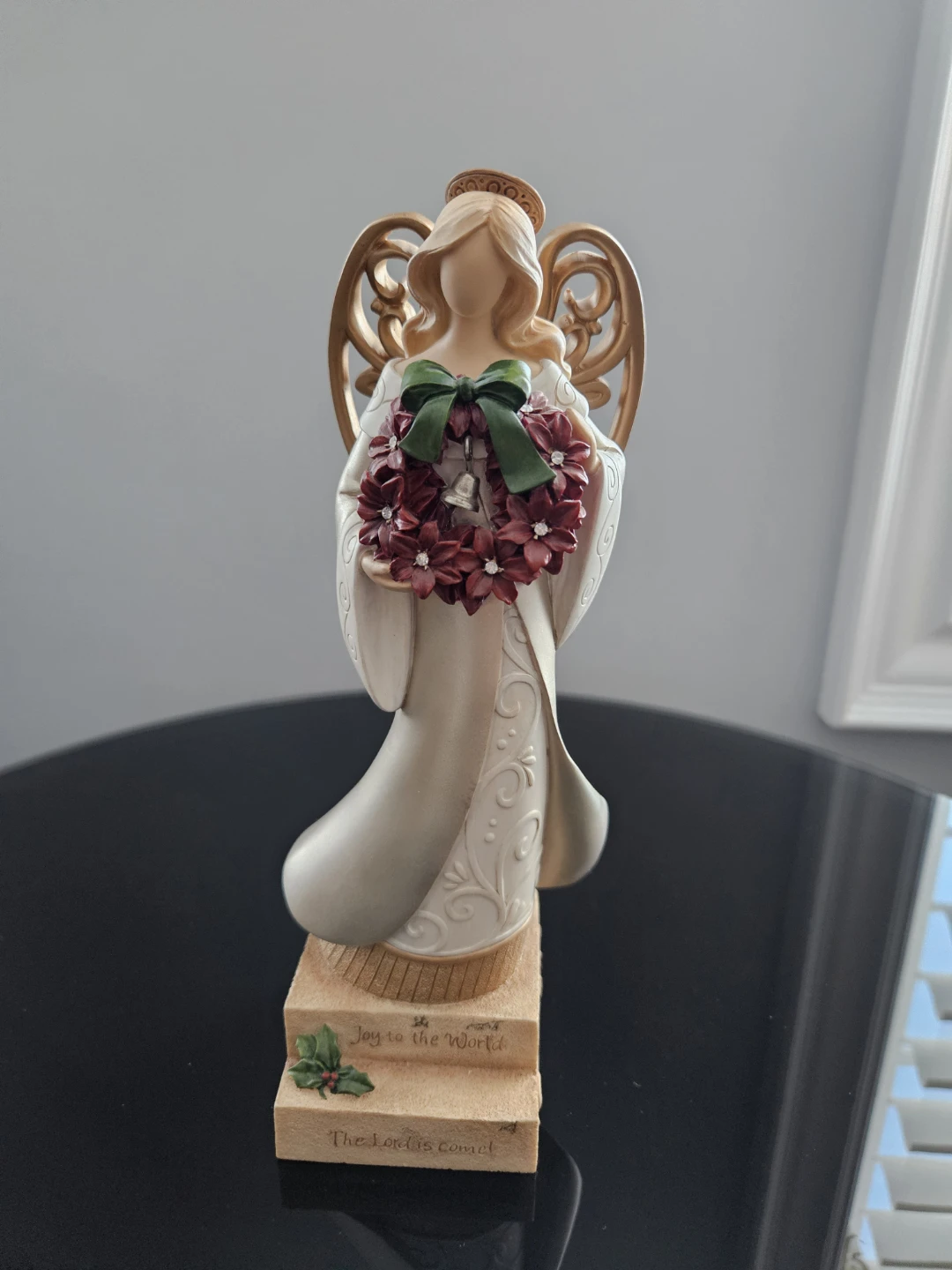 Christmas Angel - Joy to the World
