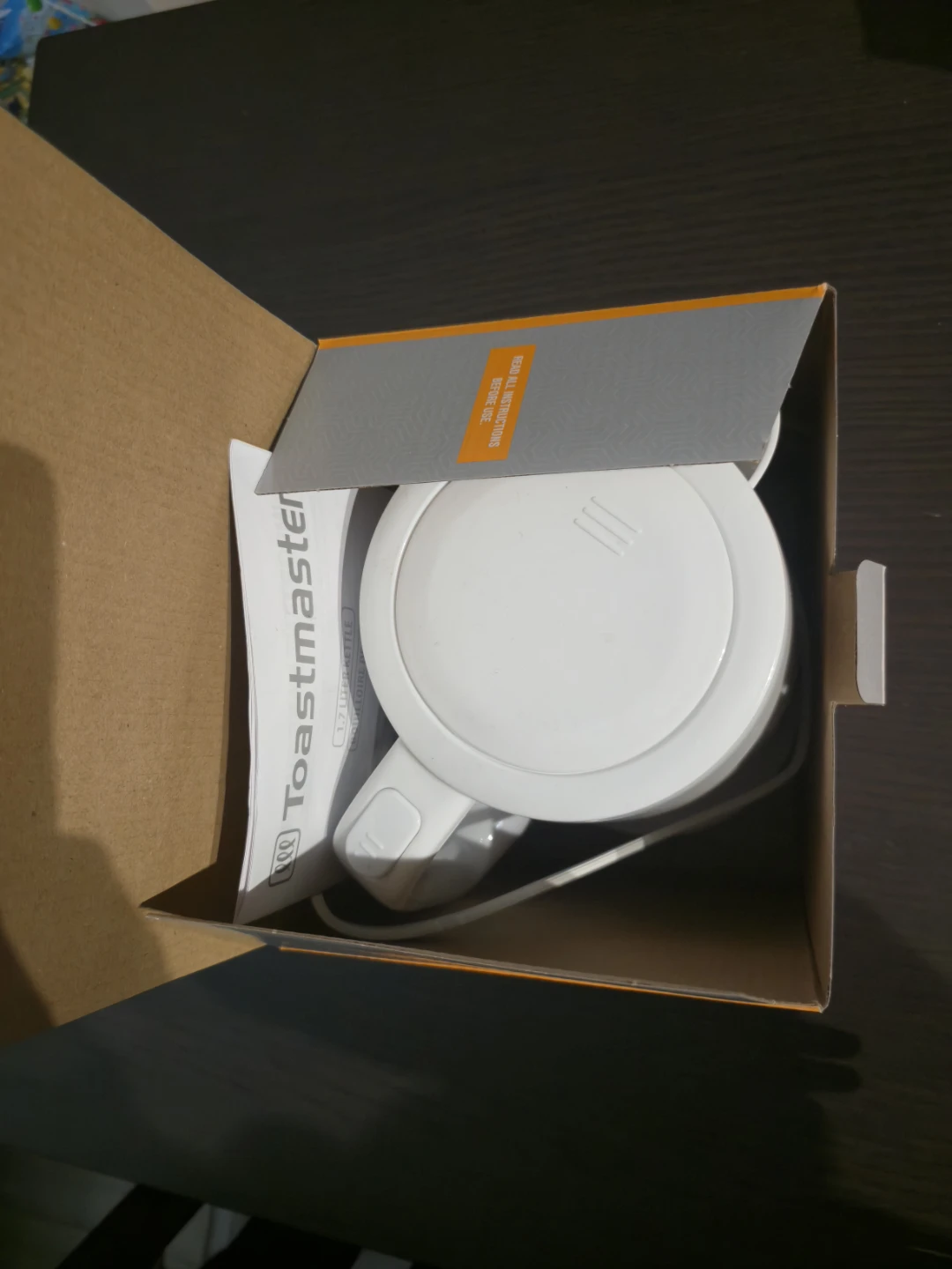 Toastmaster Electric Kettle - White - photo 2