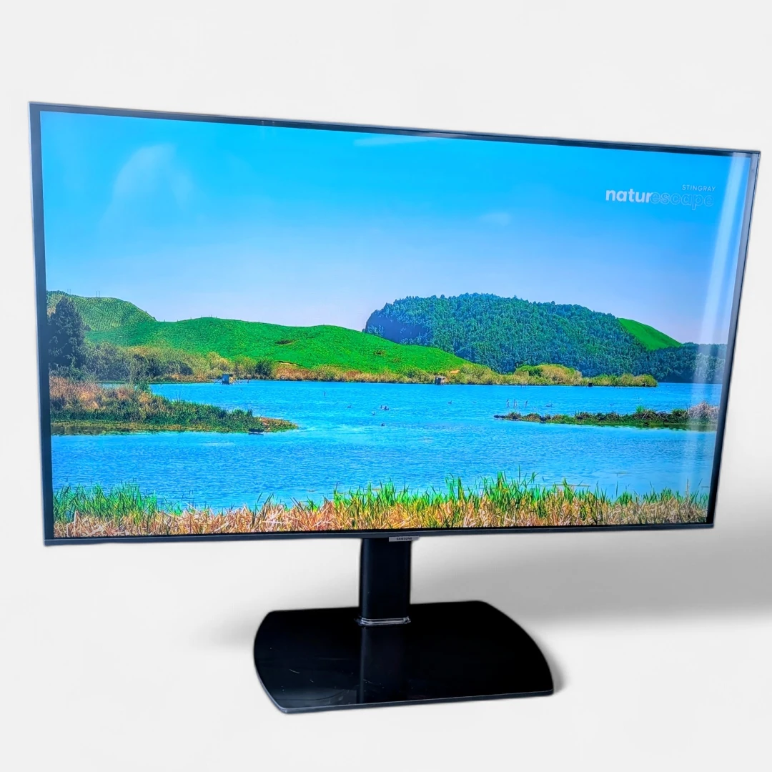 Samsung 43" 4K UHD Smart TV + Swivel Stand (UN43TU7000, 2020)