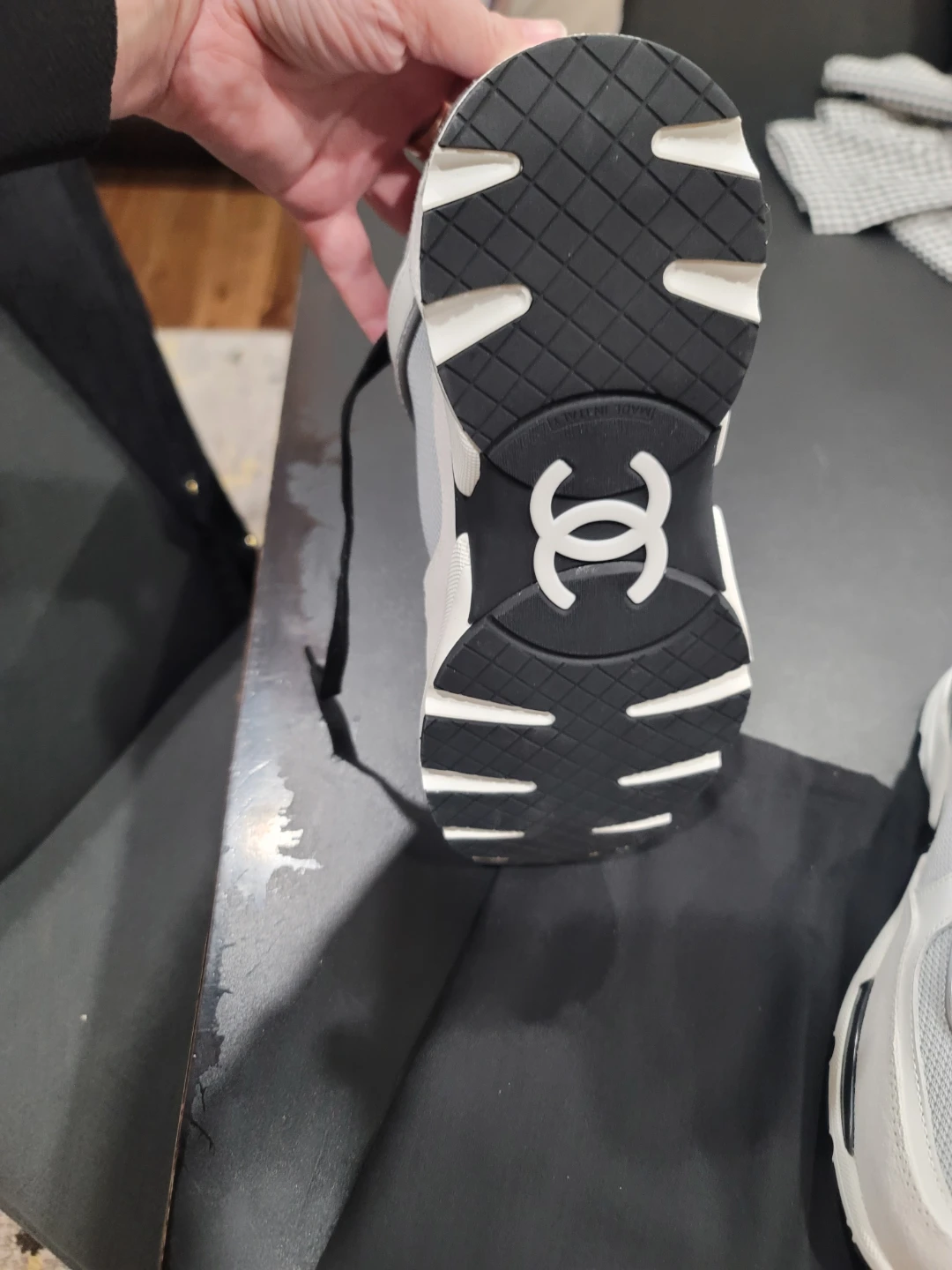 New size 9 Chanel Sneakers - photo 4