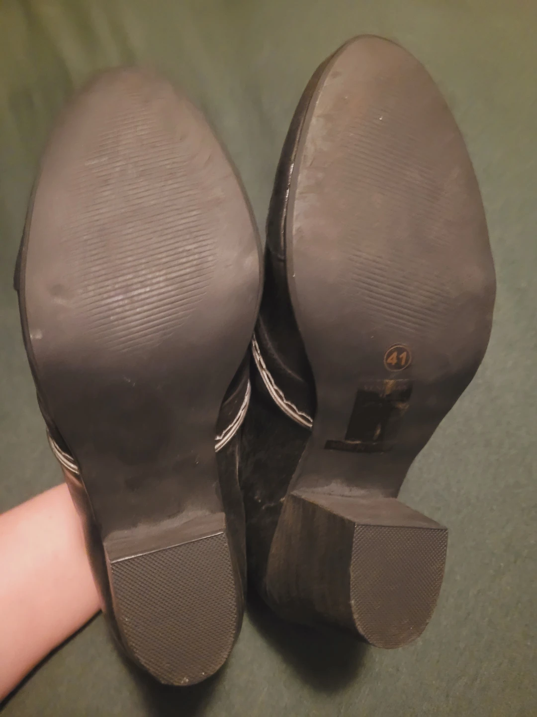 Chelsea Crew Brown Wingtip Ankle Boots with Bows Size 10 - photo 4