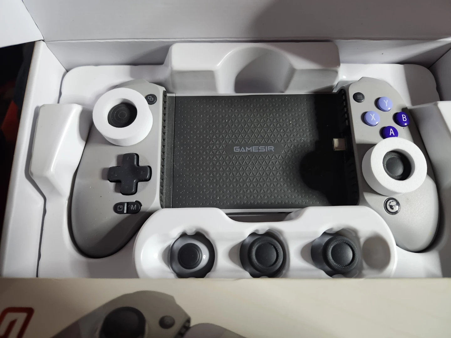 GameSir G8 Galileo Mobile Gaming Controller - photo 4