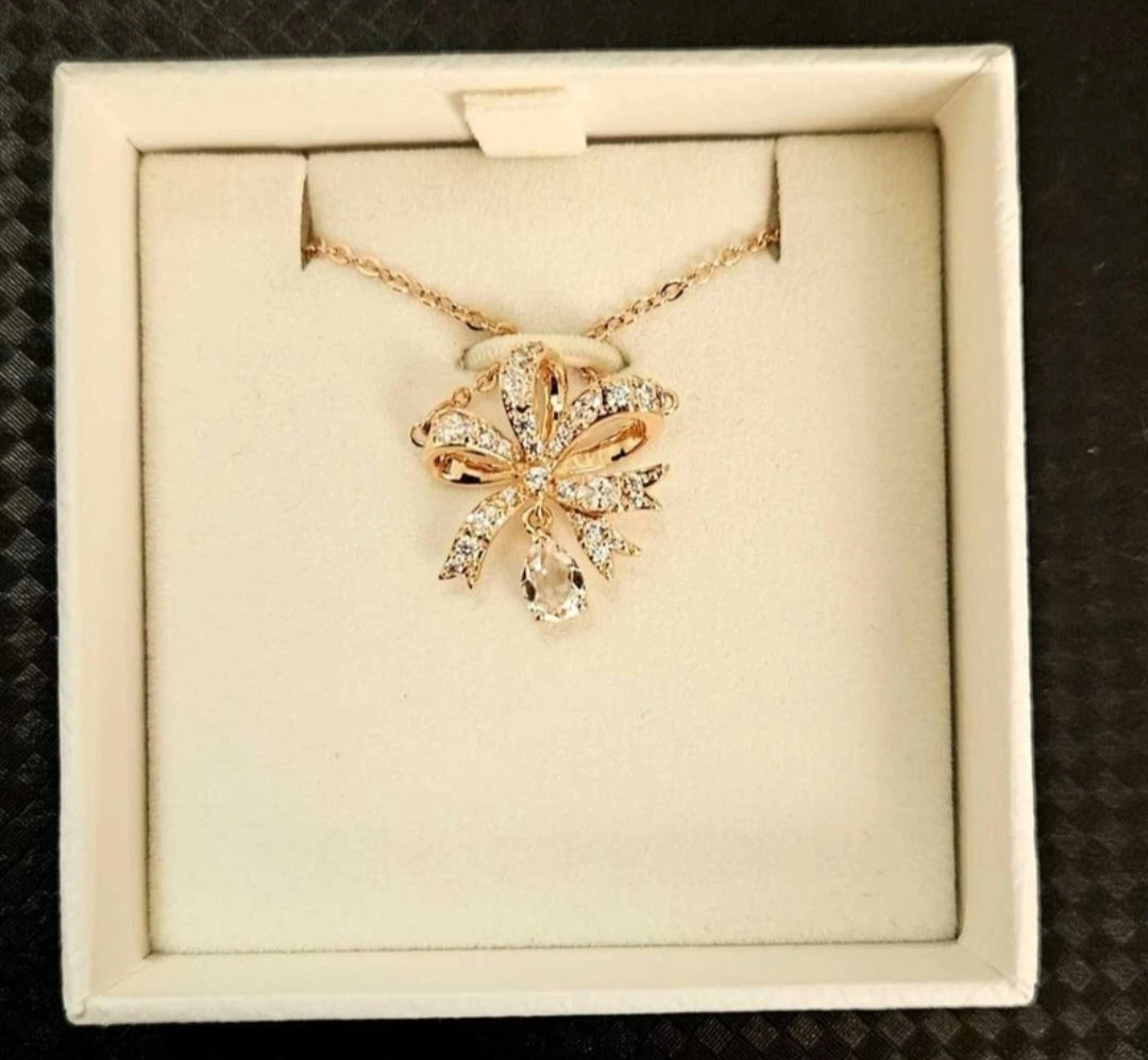 NEW Swarovski Volta Necklace Ribbon, Small, White, Rose Gold - photo 2