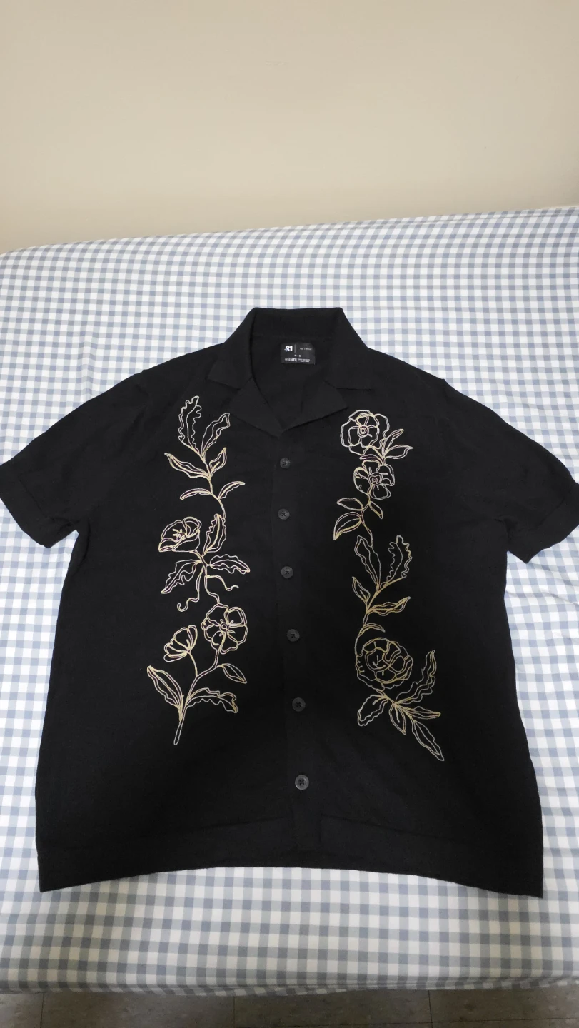 Black Short-Sleeve Shirt with Floral Embroidery