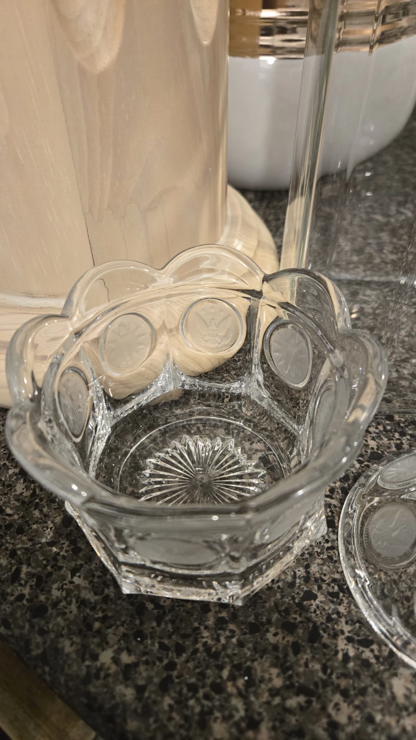 Fostoria Glass Candy Dish with Lid - photo 3