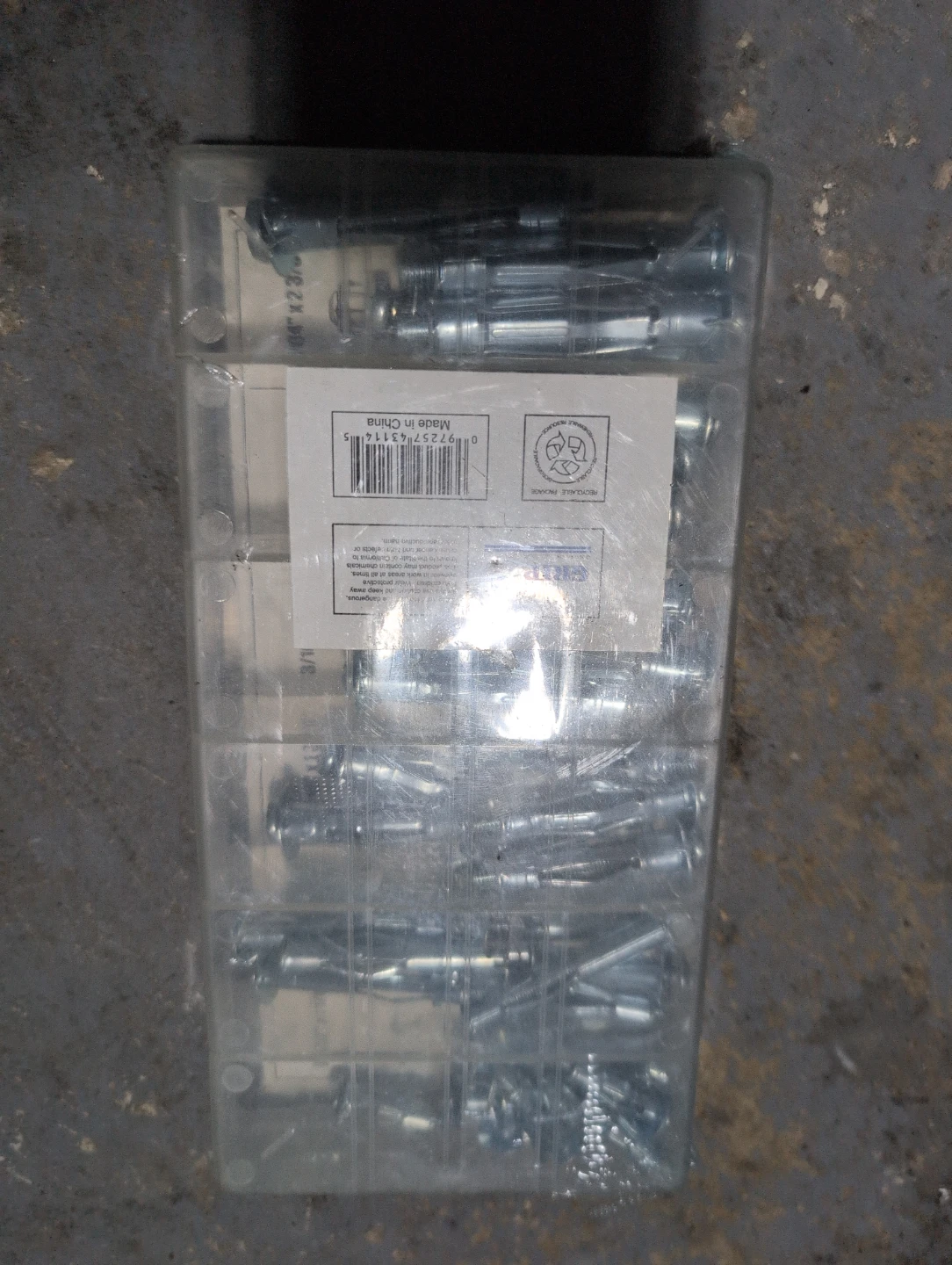 GRIP 40 PC Assorted Wall Anchors - photo 2