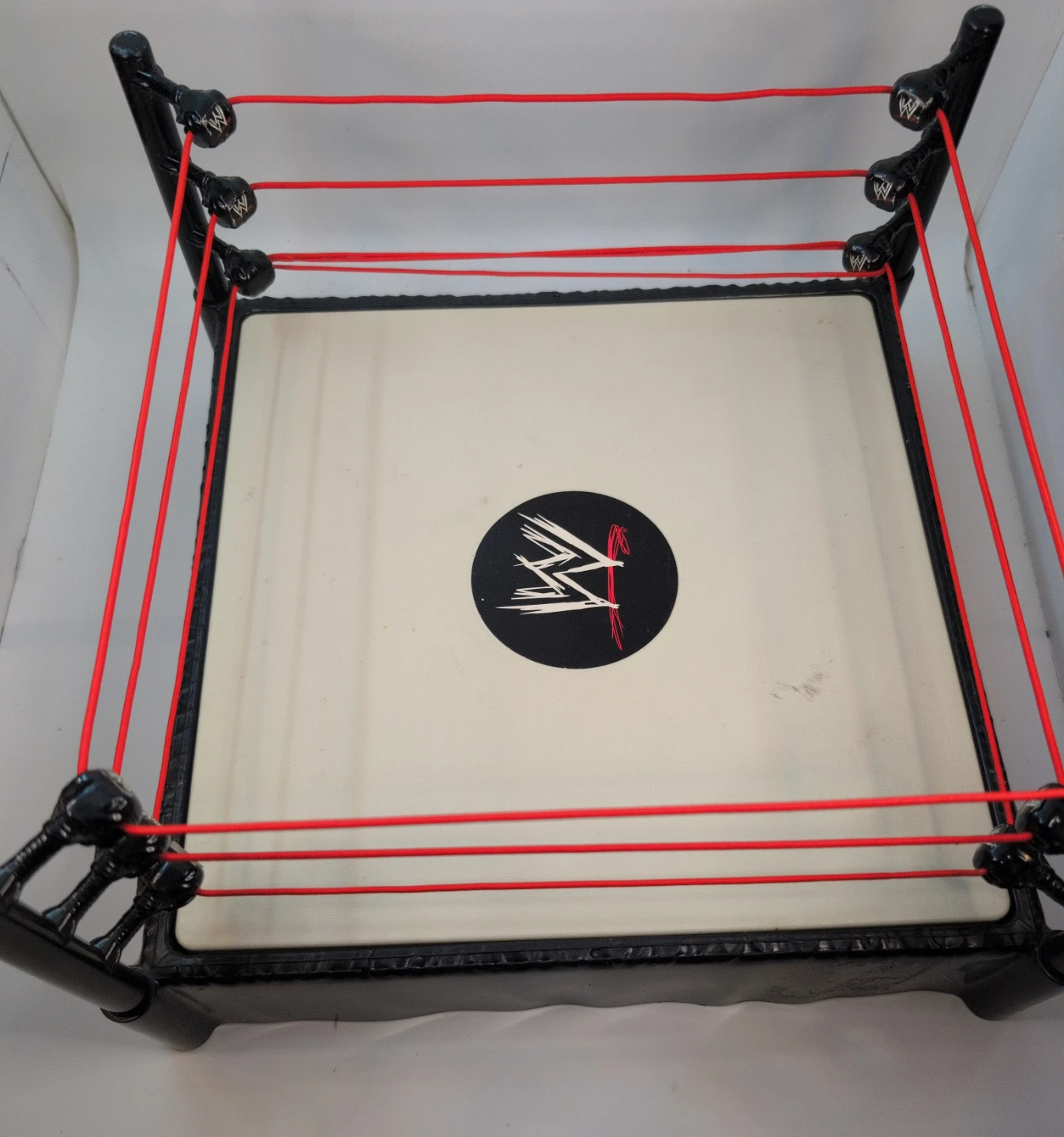 WWE TLC Wrestling Ring Playset - photo 3