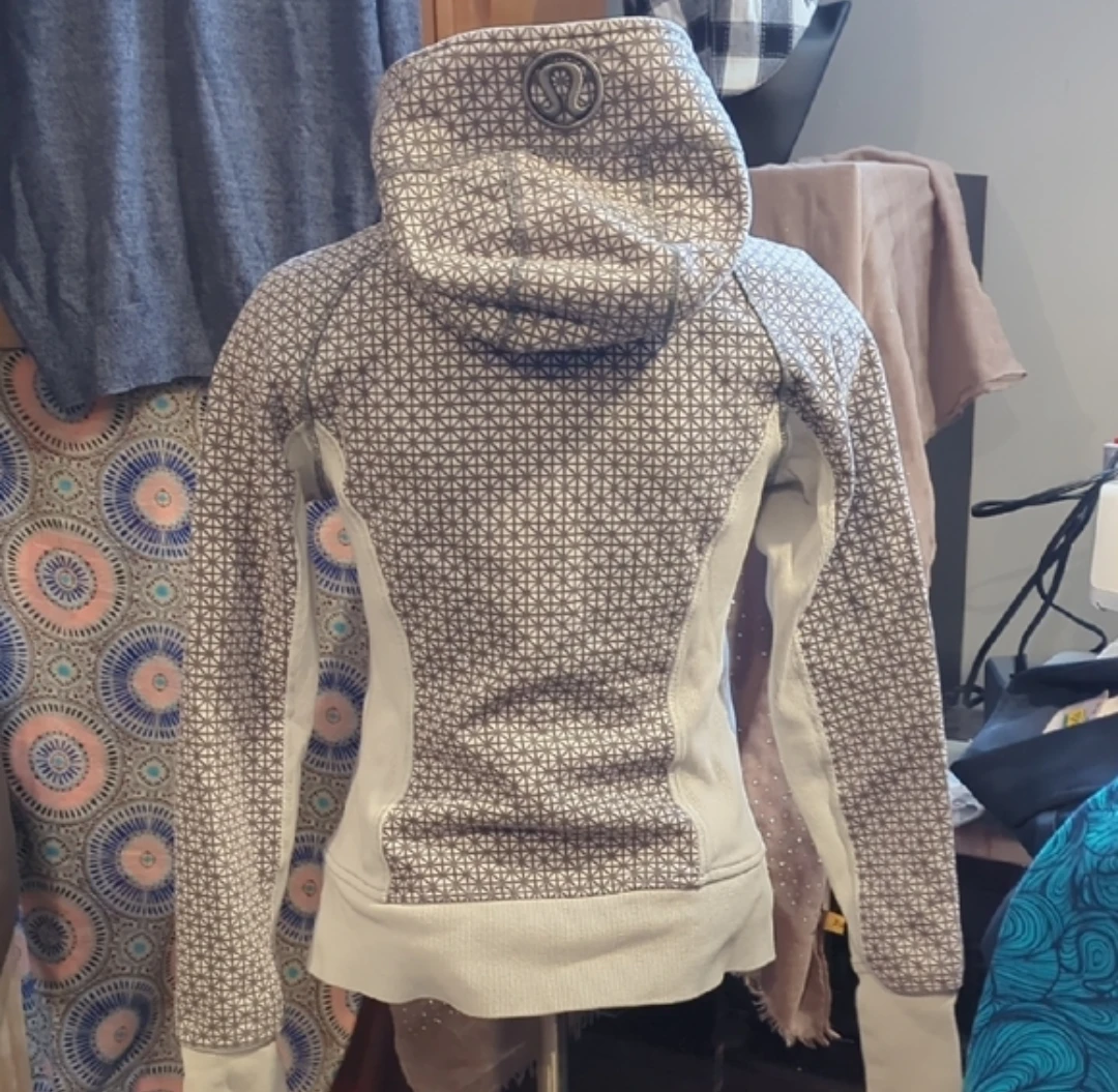 Lululemon Athletic Hoodie - photo 5
