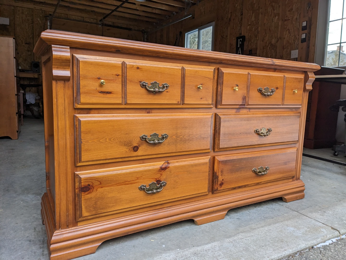 PPU-6 Drawer Lowboy Dresser in Pine - photo 3