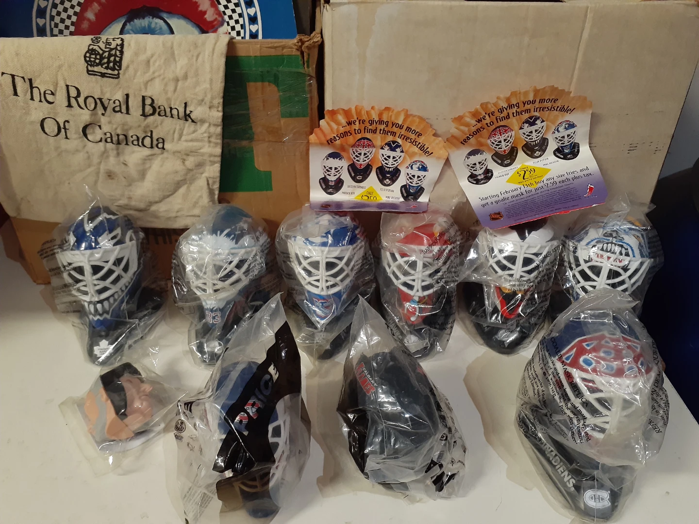 NHL Goalie Mask Replicas - Set of 9