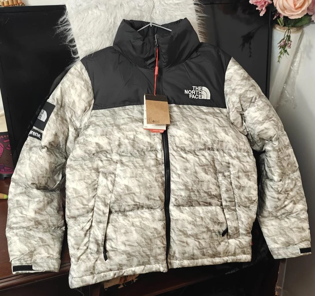 Supreme The North Face Baltoro Jacket