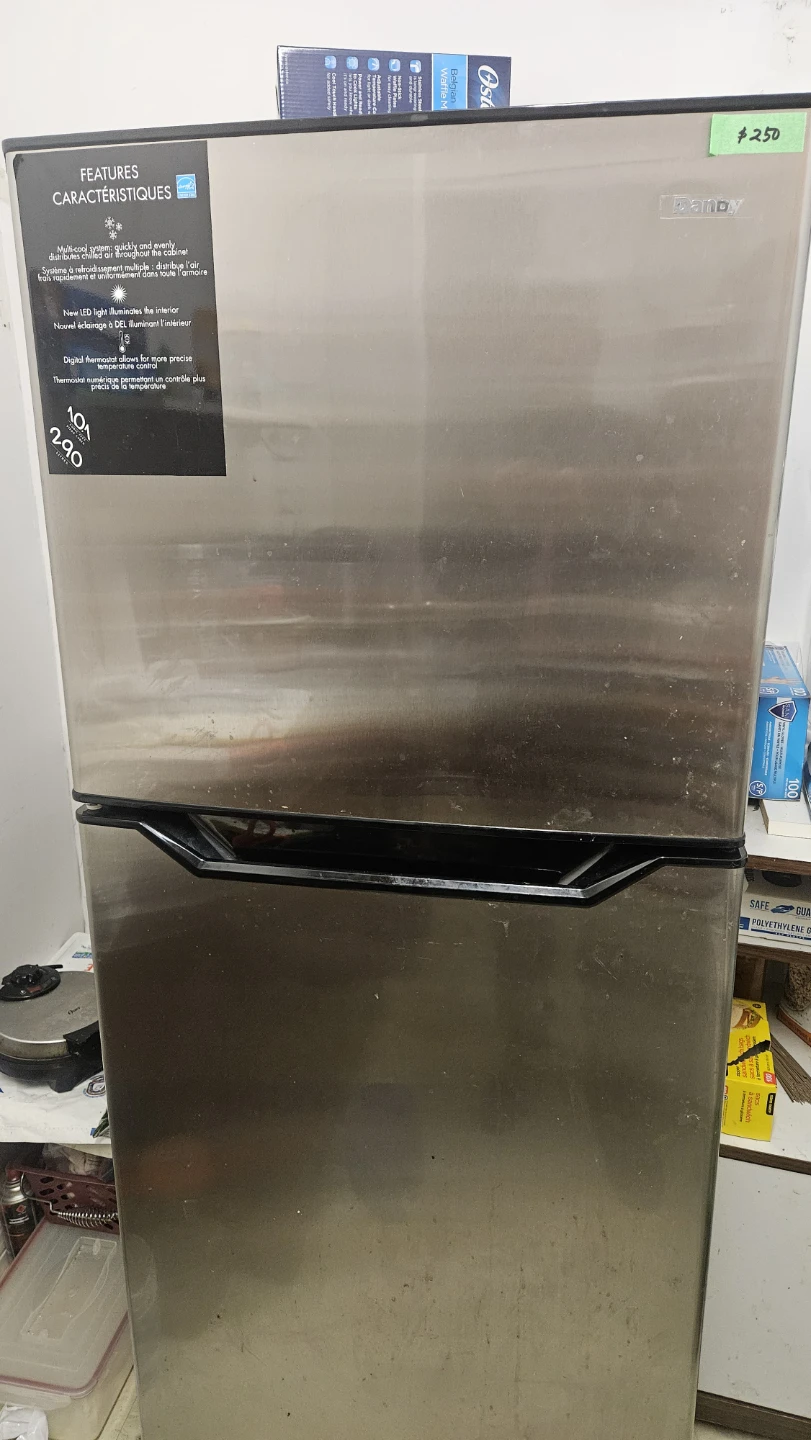 Danby Stainless Steel Refrigerator 10.1 cu ft - photo 5