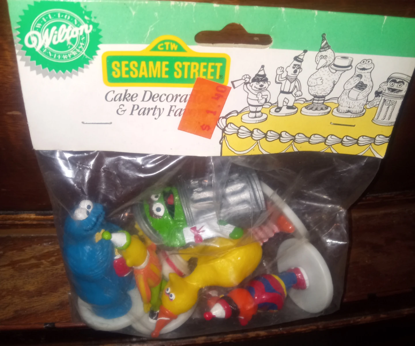 Wilton Sesame Street Cake Decorations & Party Favors