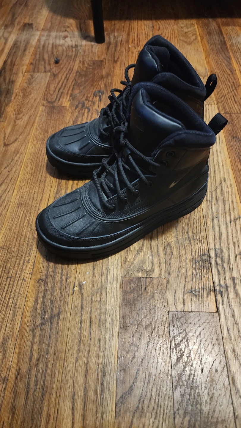 Nike Black High Top Boots - photo 3