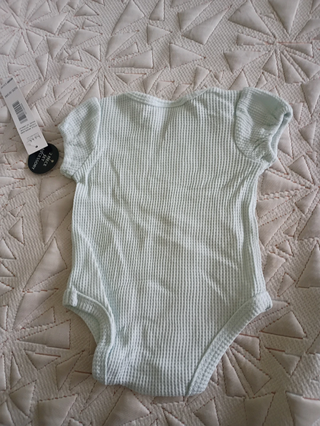 Nicole Miller New York Baby Onesie - photo 2