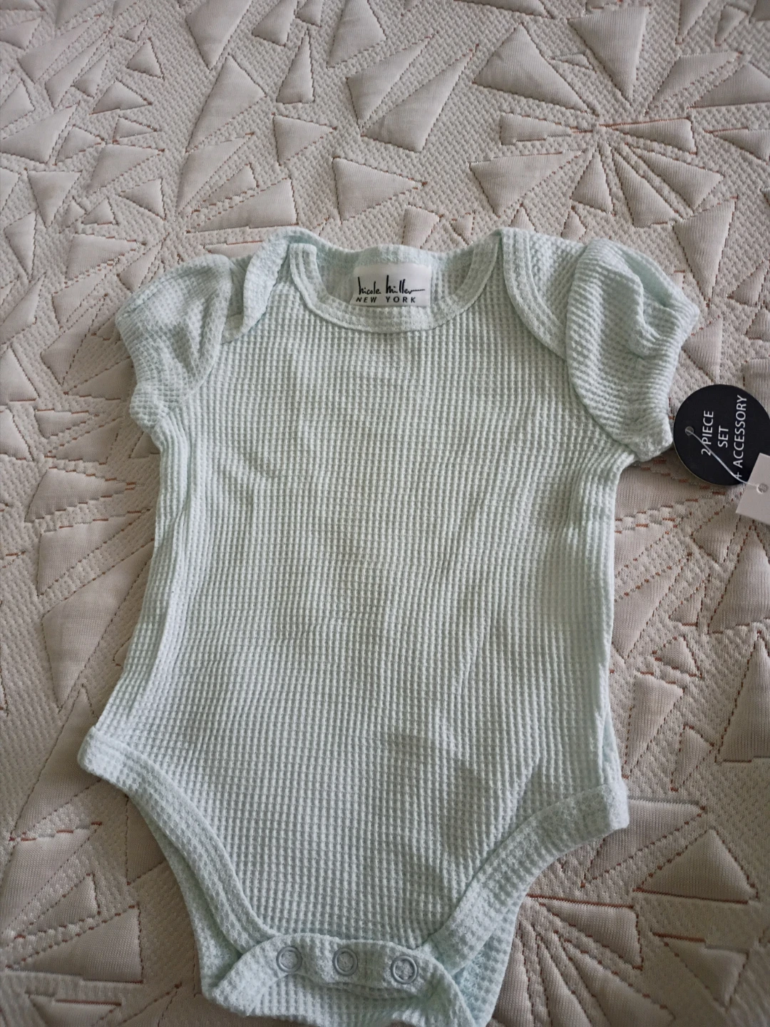 Nicole Miller New York Baby Onesie - photo 3