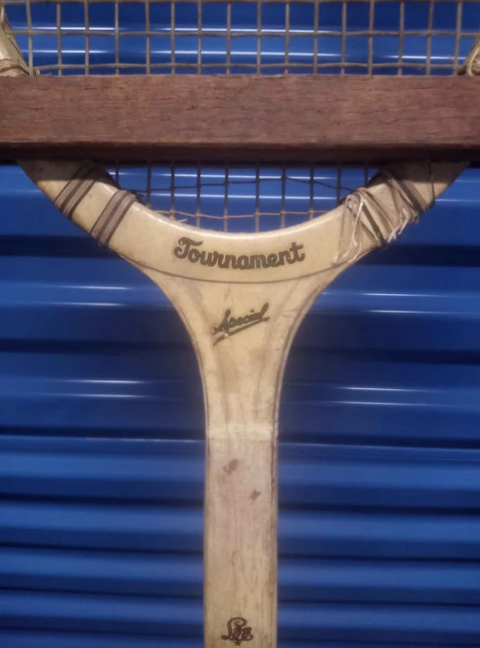 Vintage Harry C. Lee Co. Tournament Special Tennis Racquet 🥕 - photo 4