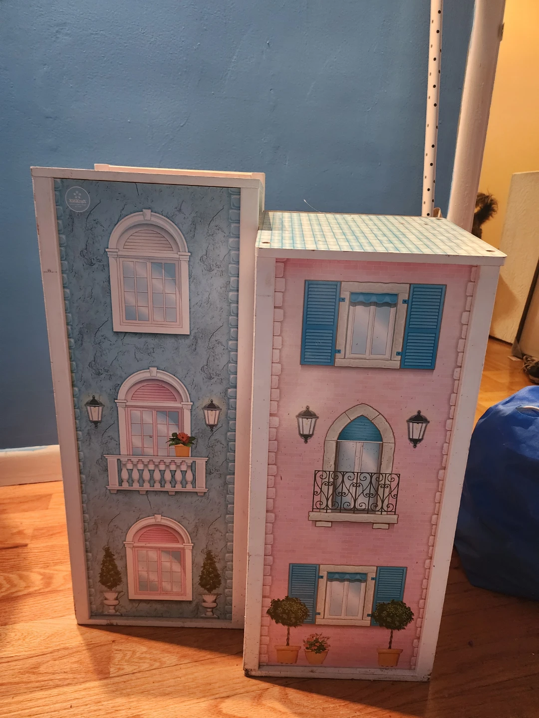 Wooden Dollhouse with Multiple Rooms - photo 5