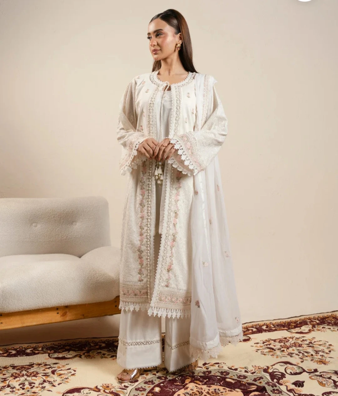 Women's White Embroidered Kameez Shalwar with Dupatta - photo 5