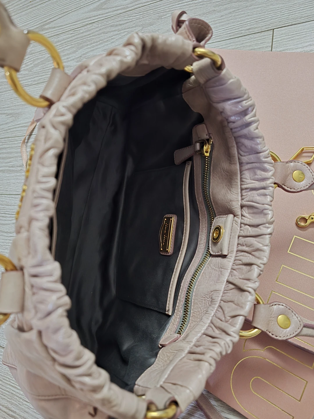 Miu Miu Pink Leather Gathered Tote Bag - photo 2