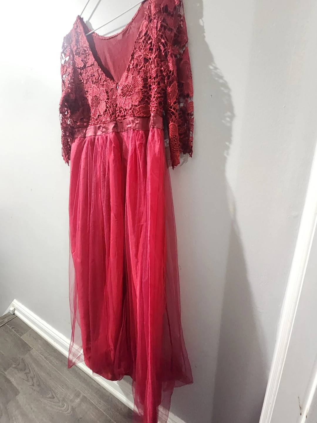 Red Lace and Tulle Dress - photo 5
