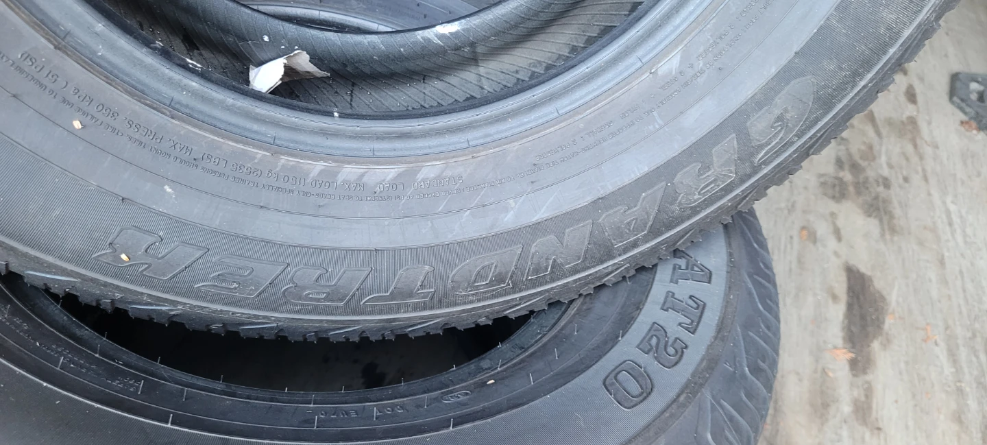 Dunlop Grandtrek AT20 Tires - P285/70R17 113S - photo 5